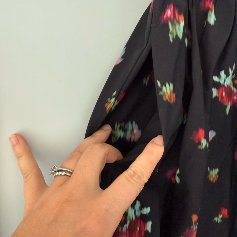 Hill House Krista Floral Taffeta skirt size medium - Picture 6 of 9